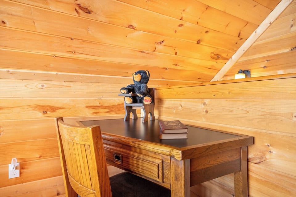 Endless Horizons' loft area