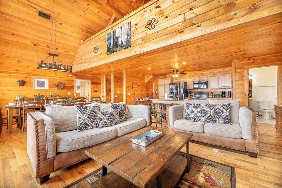 Endless Horizons' cozy living area