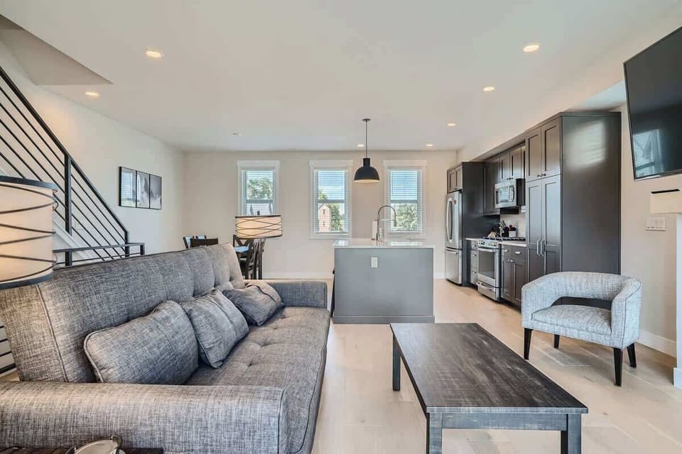 Open layout plan on the second floor 