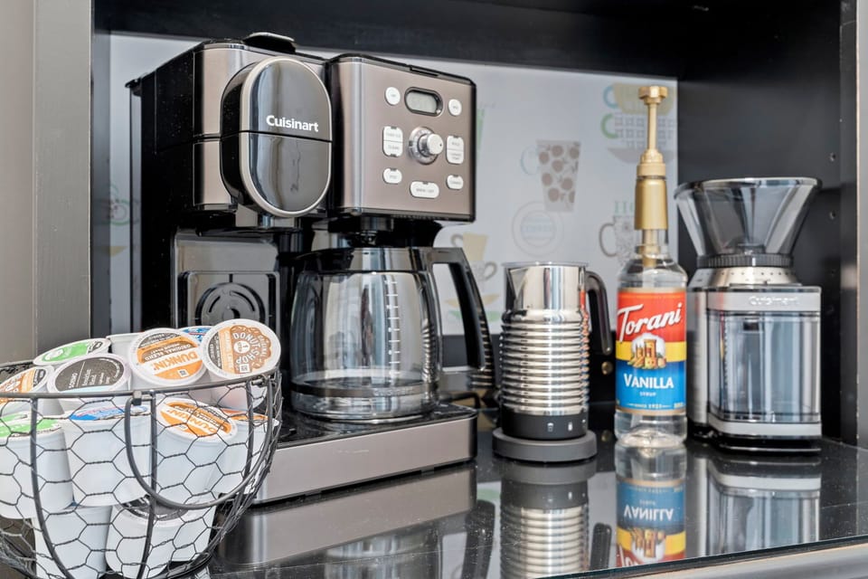 Coffee bar w/ drip coffee maker, Keurig with K-cups provided, frother & grinder