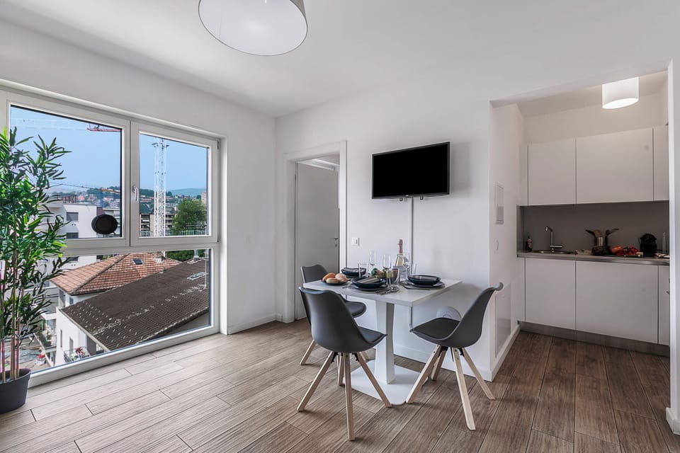 Kitchen and dining area