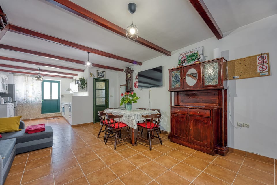 Living and dining room