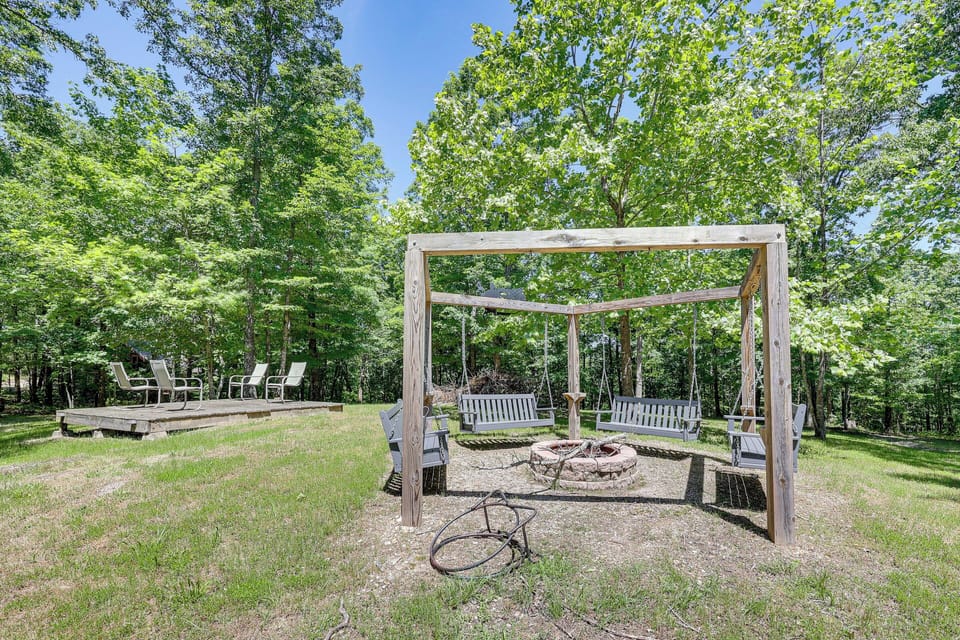 Fire Pit | Charcoal Grill | Outdoor Dining Areas | Mountain Views