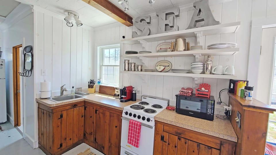 Nicely equipped kitchen with center island