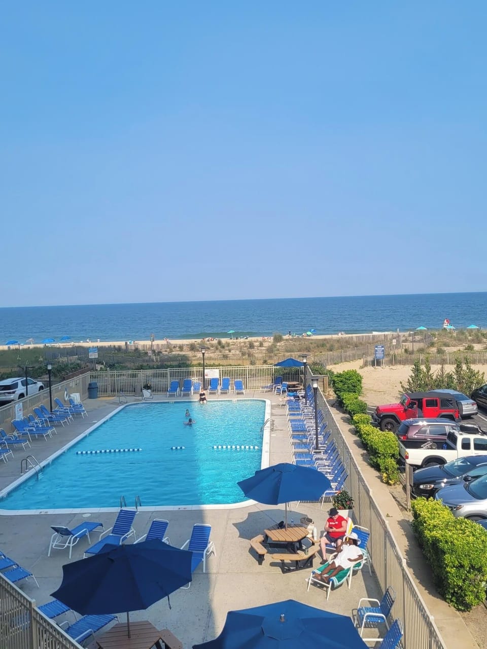 Ocean & pool front! 