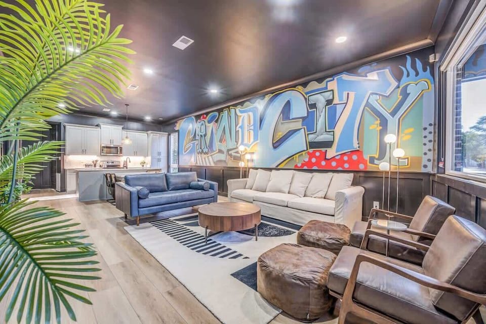 Living Room (Unit 1)