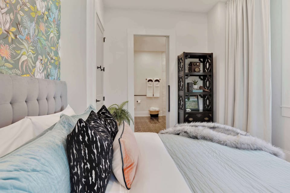 Unit 101 | Bedroom 1 | 1 King Bed | Ensuite ADA-Compliant Full Bathroom | First Floor