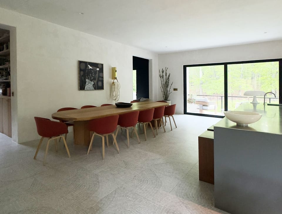 Bright, Airy & Spacious Open-Concept Living, Dining & Kitchen