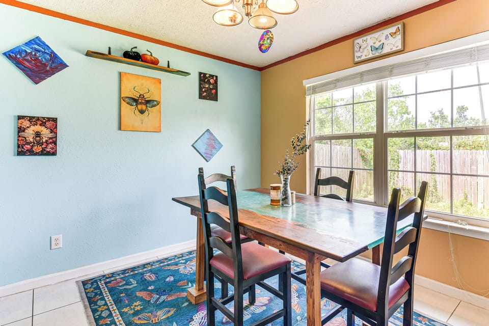 Dining Area | Dishware & Flatware