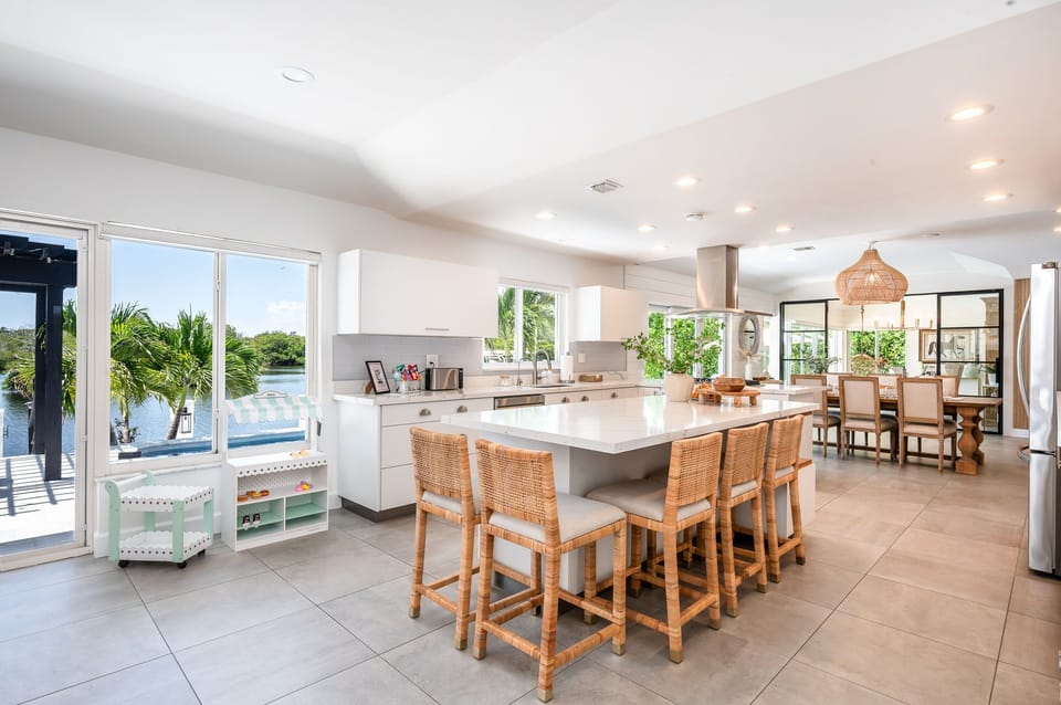 Bright, open-concept living area designed for comfort, connection, and relaxation.
