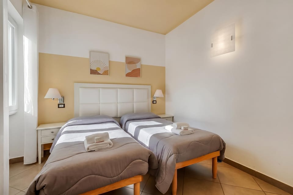 Second bedroom