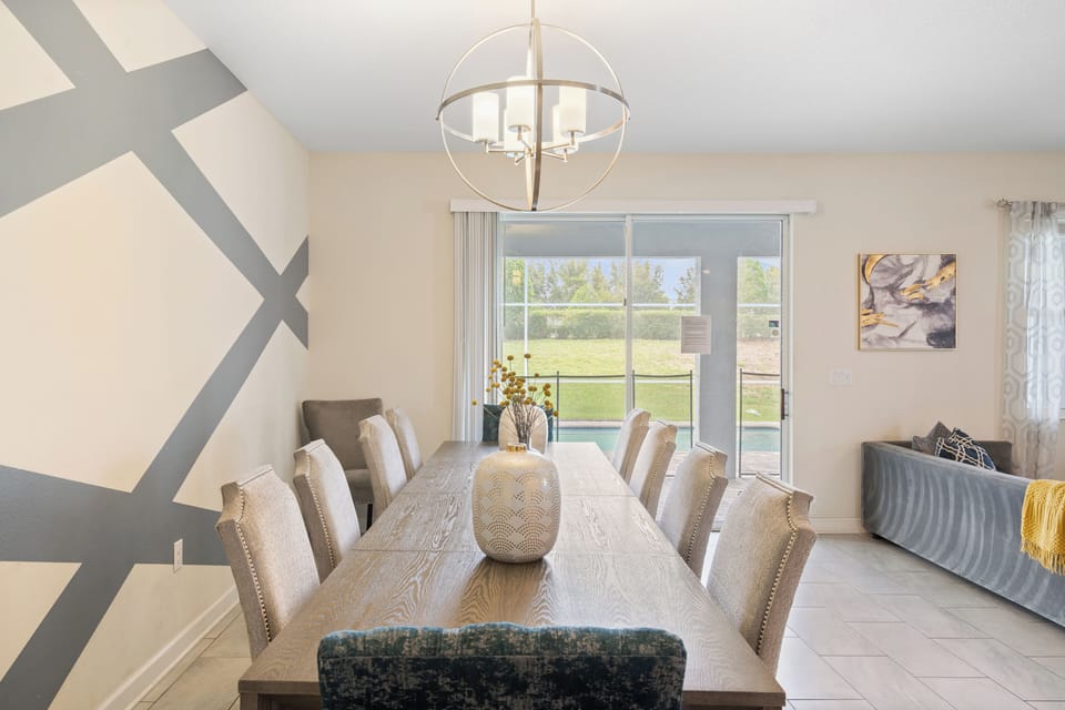 Dine in style.