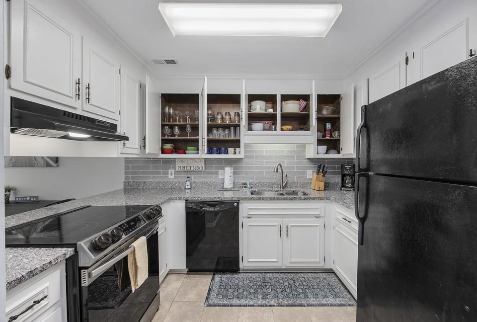 Kitchen has everything you need!