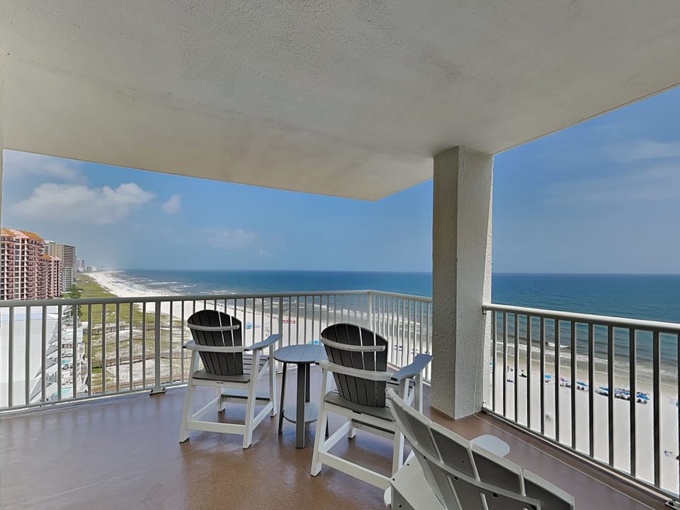 Wrap-Around Balcony