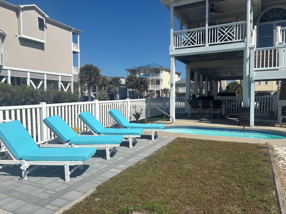 private pool