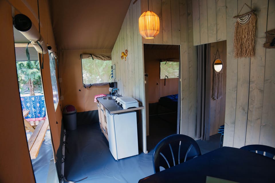 kitchen - Camping 2000 - Safaritent Medium