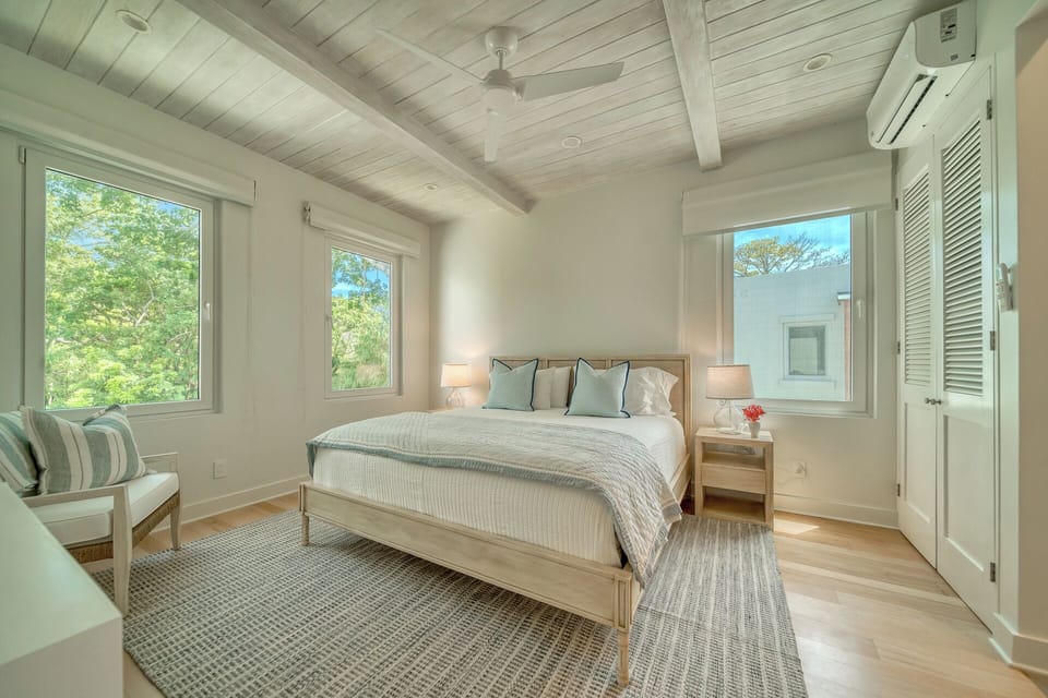 King bedroom suite with garden views