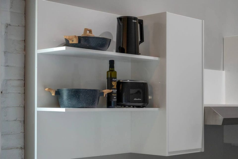 Fully equipped for your cooking needs