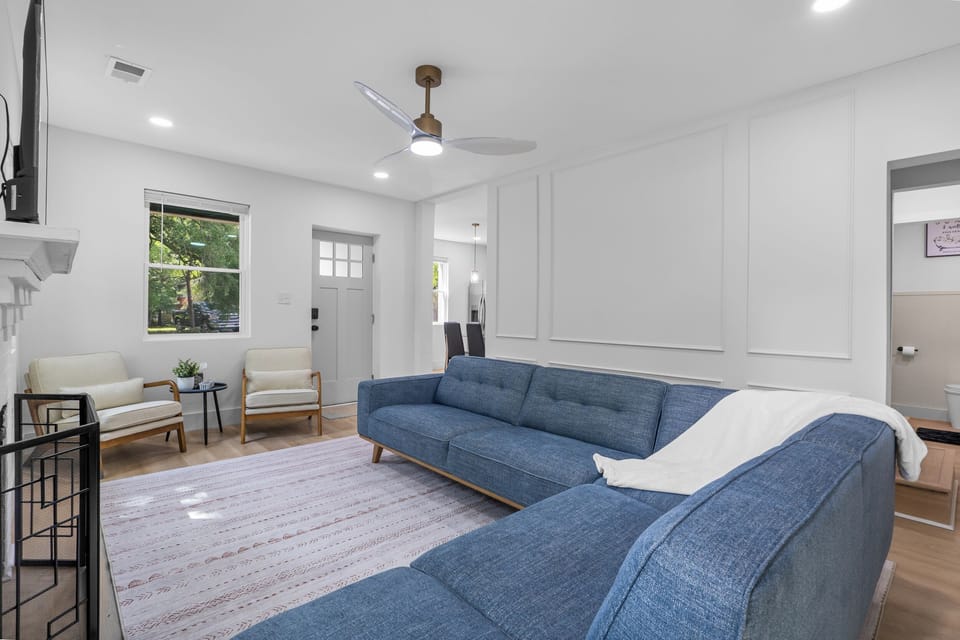 Living Room- Seats 12