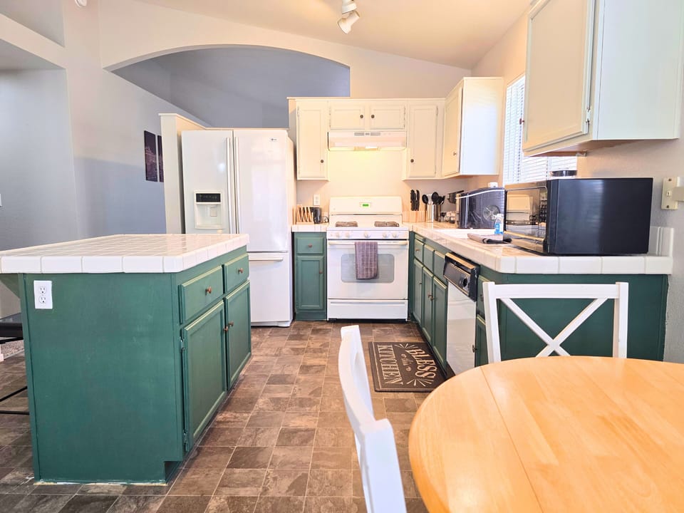 Open Kitchen