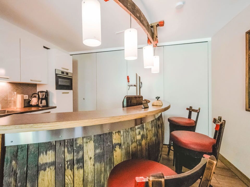 Building, House, Residential Area, Home, Shrub, Roof, Cottage, Estate, Garden