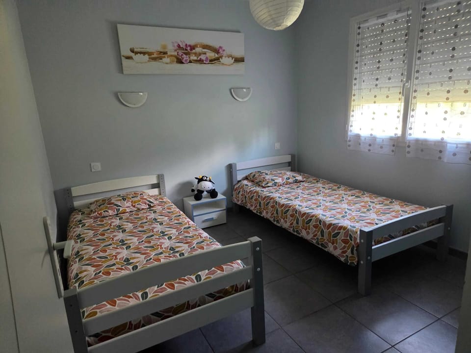 Double bed