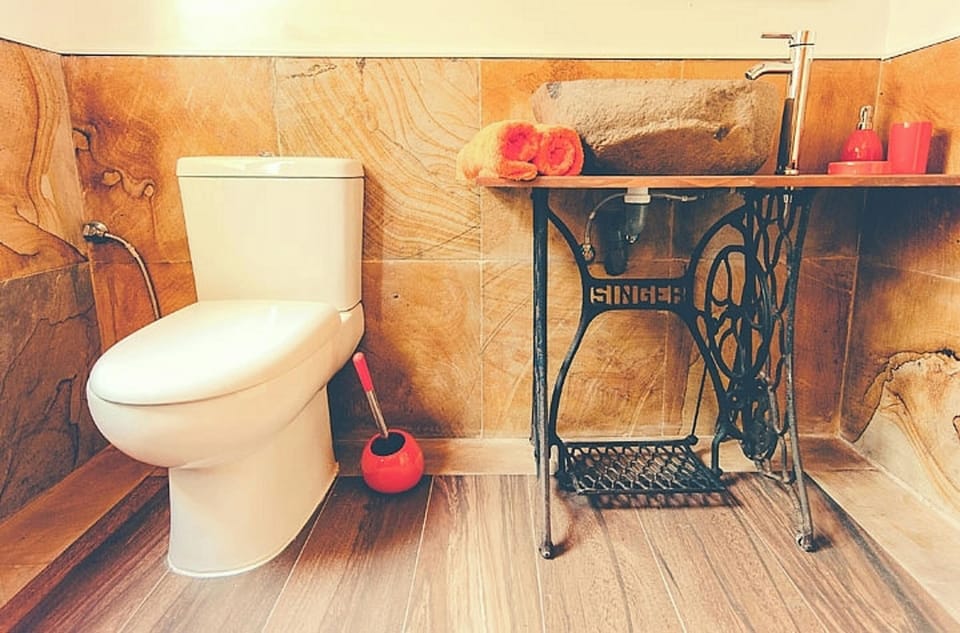 Toilet