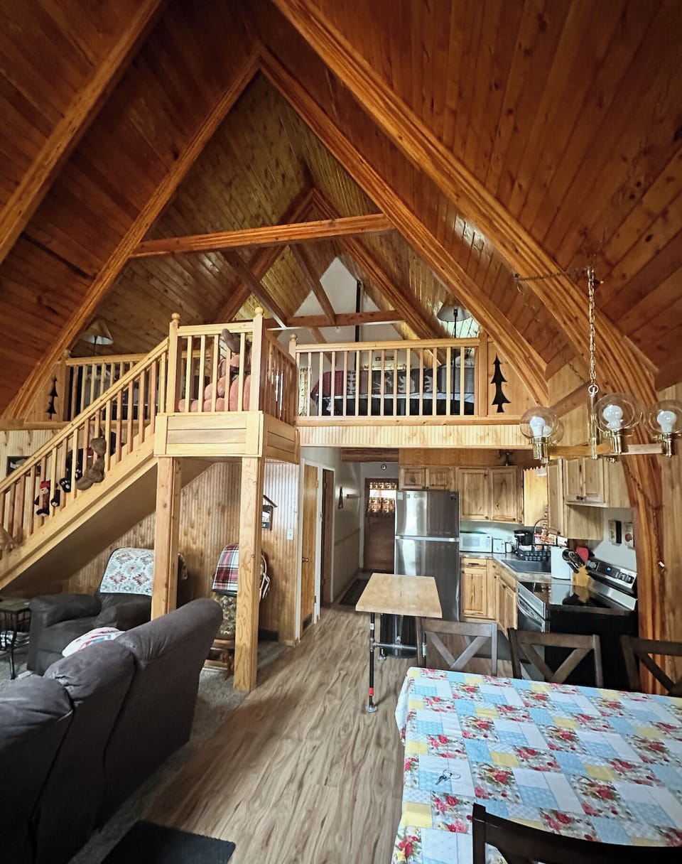 View back towards loft and kitchen