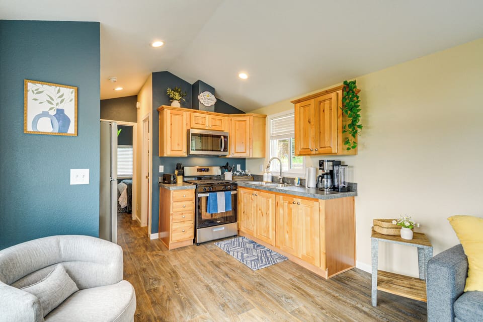 Kitchen | Drip Coffee Maker | Cooking Basics | Toaster