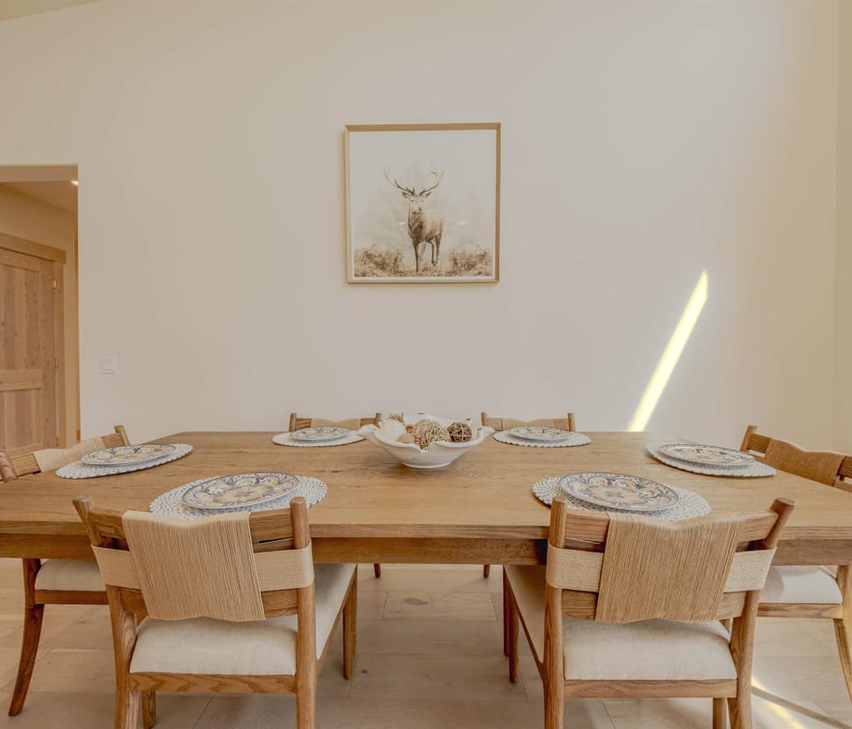 Dining area with seating for 8 