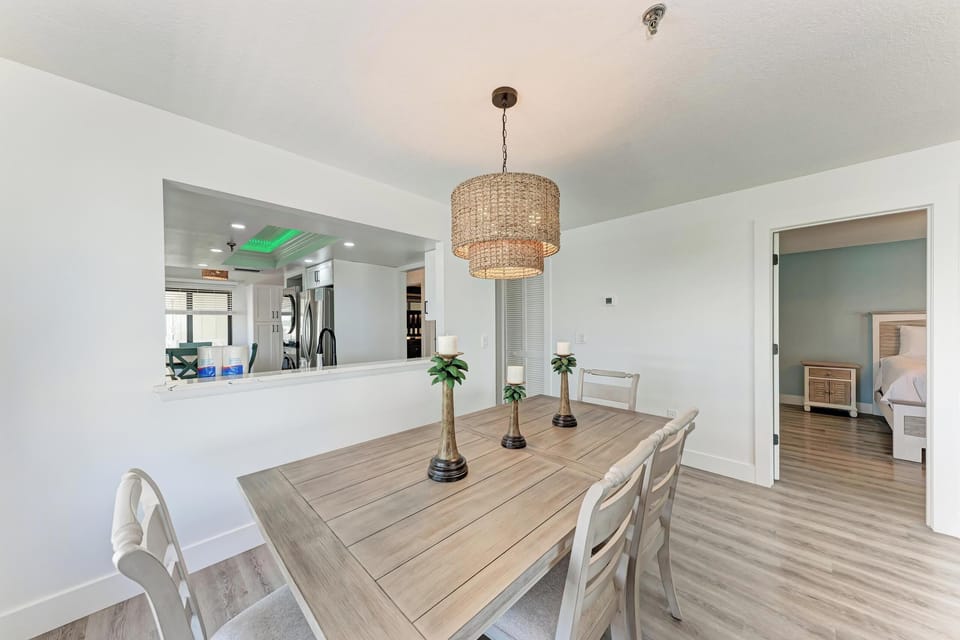 Anna Maria Island Beach Sands 202