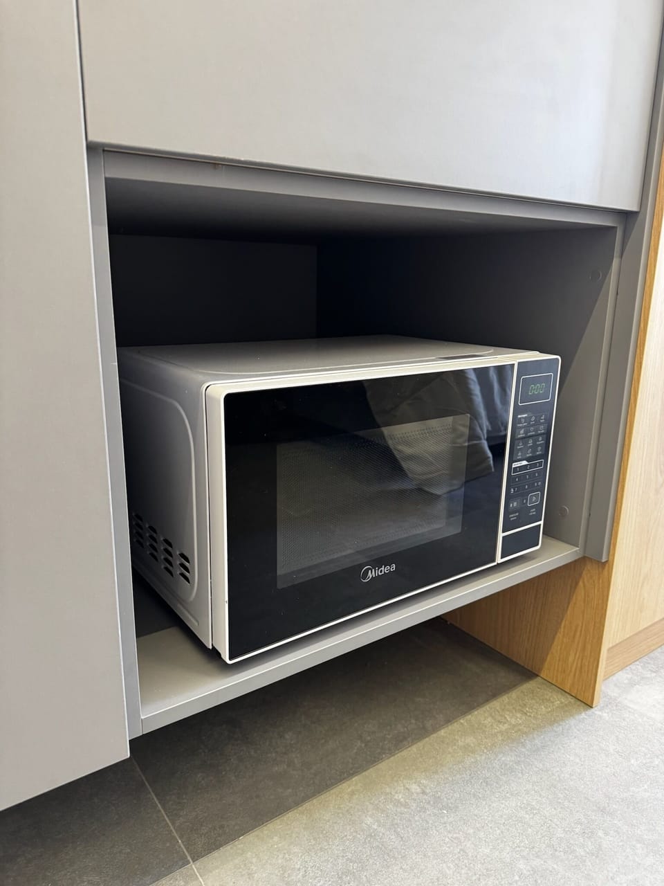 Microwave