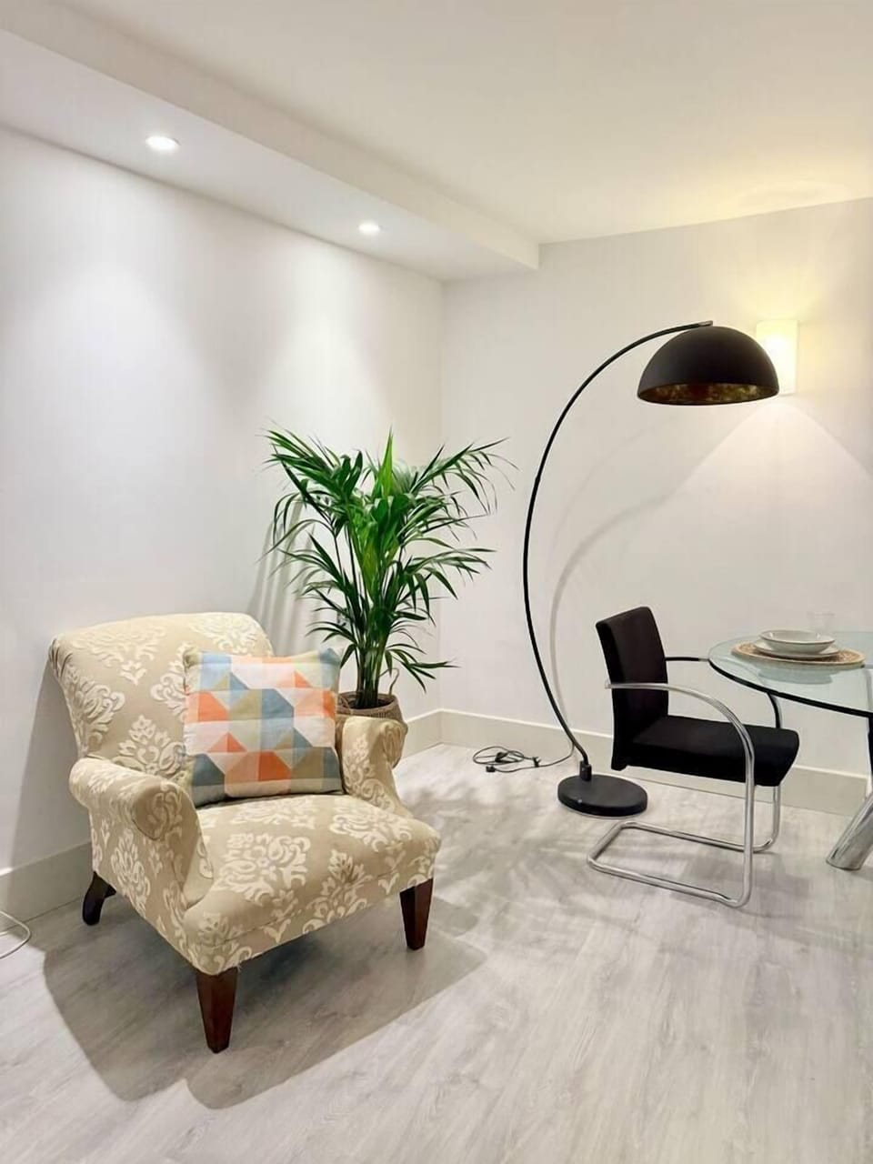 ad9f8ca0-ac02-4460-ad18-cba3ab20b69a