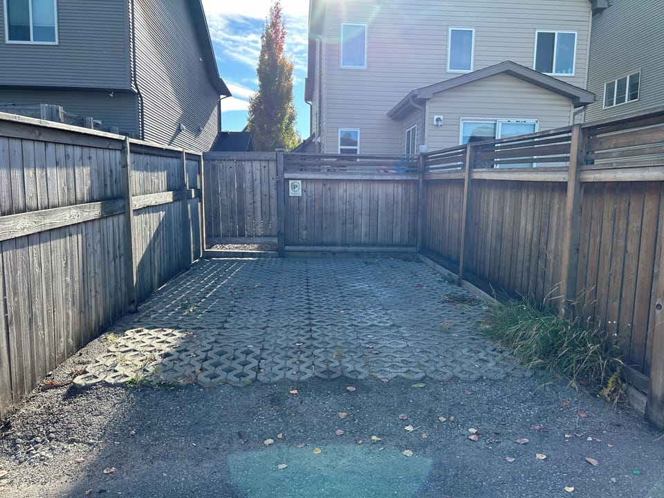 Private parking stall