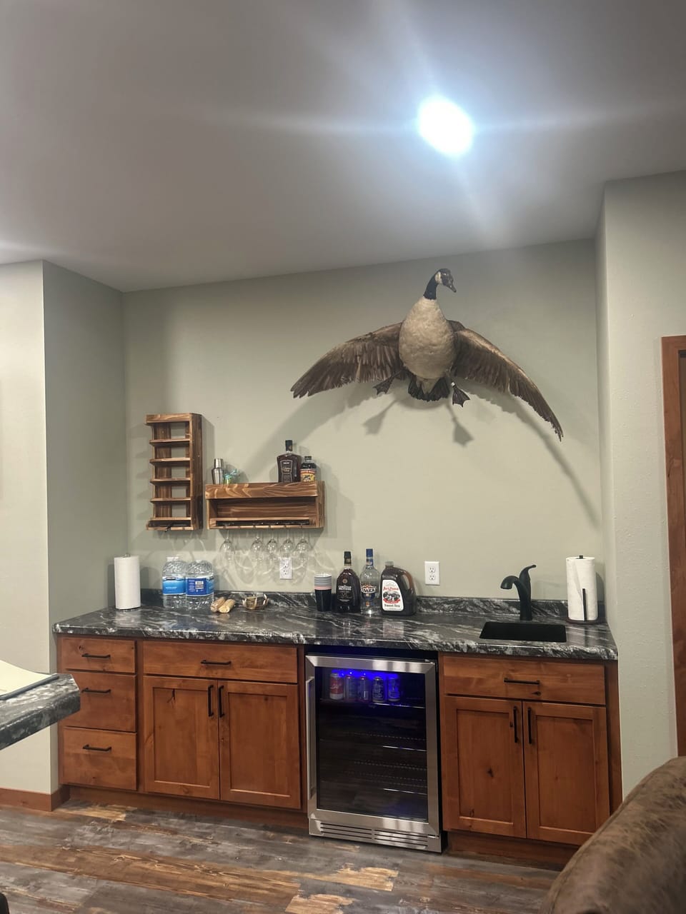 Cocktail bar left of the kitchen