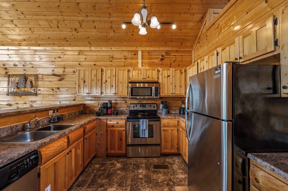 Everything you need in a fully stocked kitchen for your cabin stay