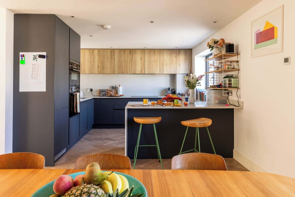 Open plan kitchen and dining