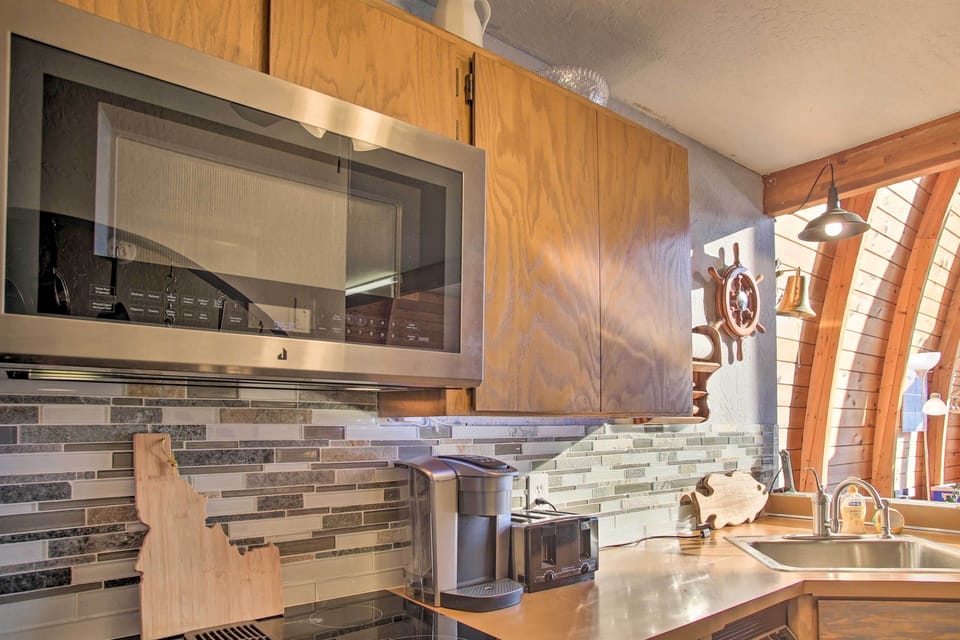 Where Function Meets Charm. This well-designed kitchen is both practical and aesthetically pleasing, making it the perfect spot for culinary adventures and gathering.