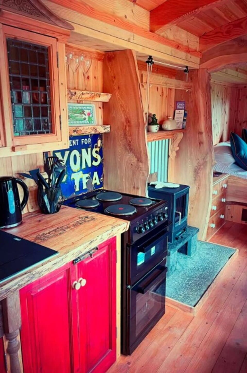 Swimming Pool, Shade, Resort, Landscaping, Resort Town, Fence, Hotel, Seaside Resort