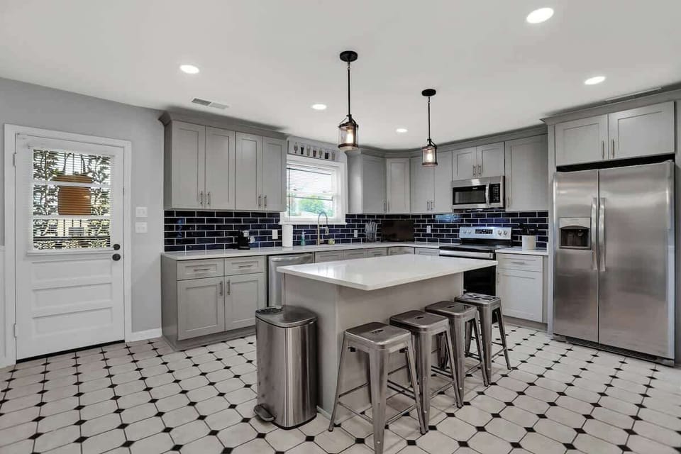 Kitchen - Front House