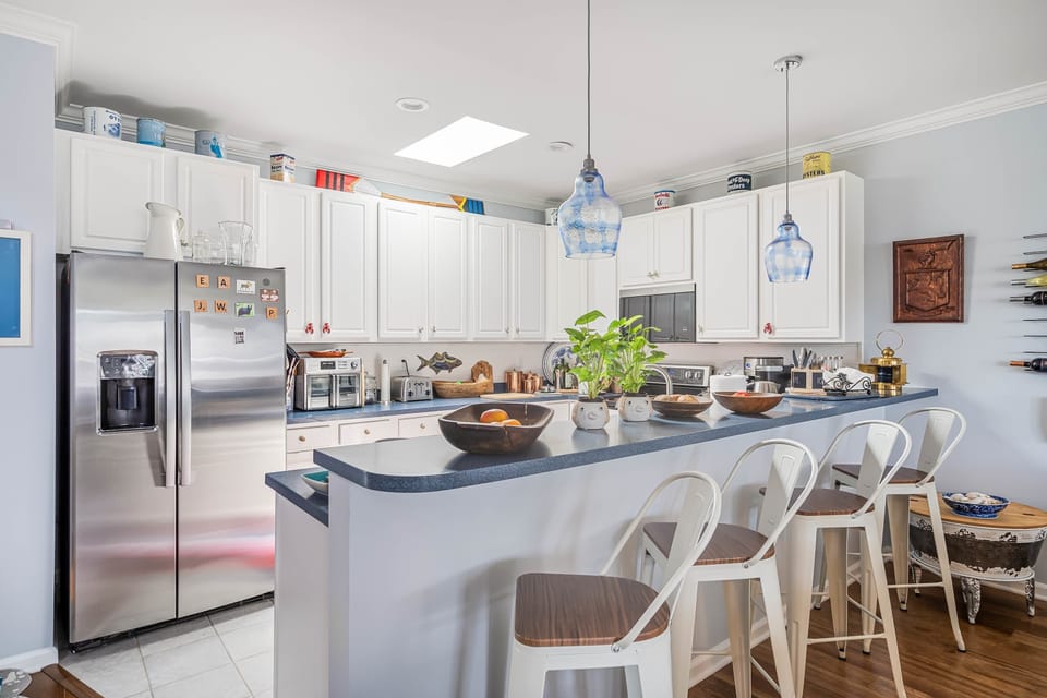 Prepare your favorite meals in the full kitchen 