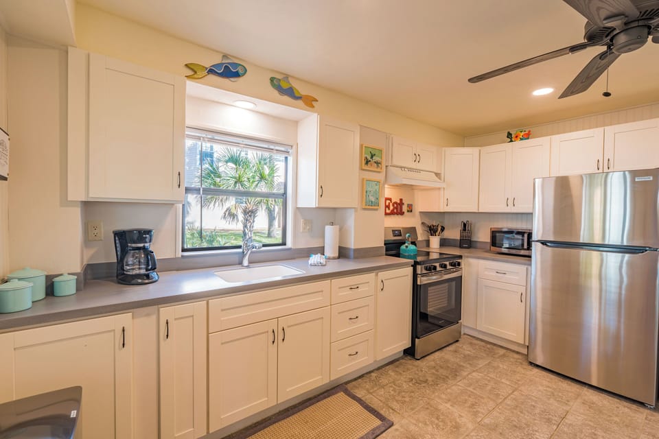 Unit 1 kitchen