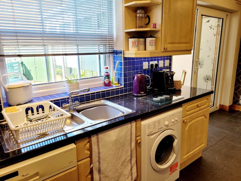 Kitchen 3