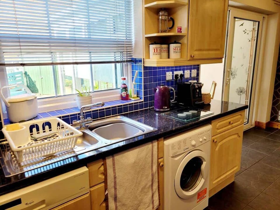Kitchen 3