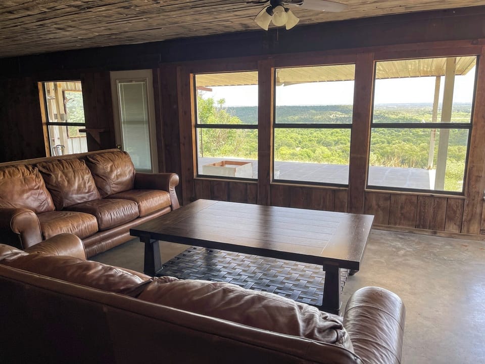 f391be6d-5da4-4003-8303-29842b3a03bf