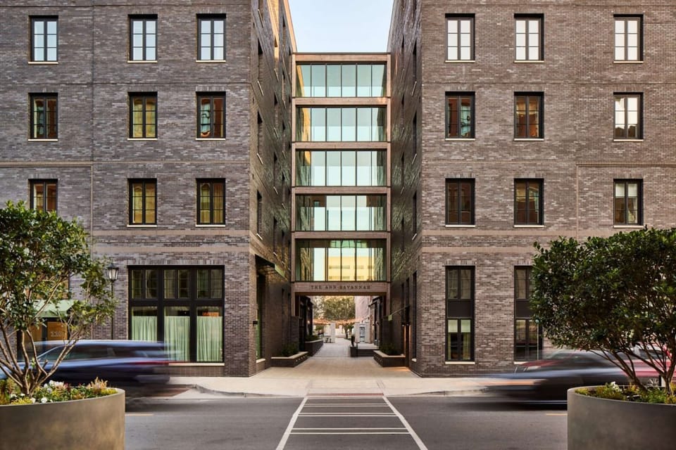 The Ann Savannah, Apartments by Marriott Bonvoy - entrance facing the street.