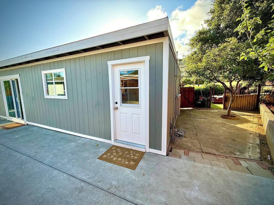 6a7f3e11-75ae-4192-ad4b-b5406adf4f4d