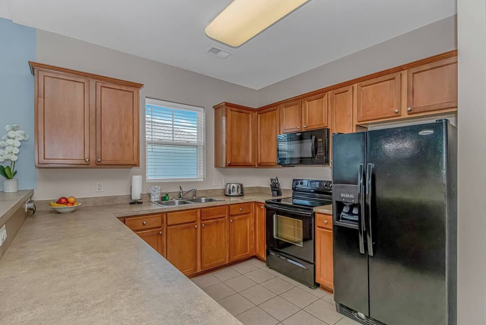 e4bde36b-02cd-45e4-b8b5-290dc217da56