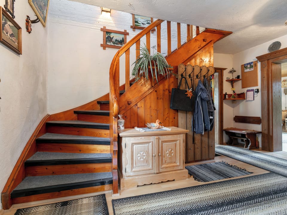Entrance / Reception