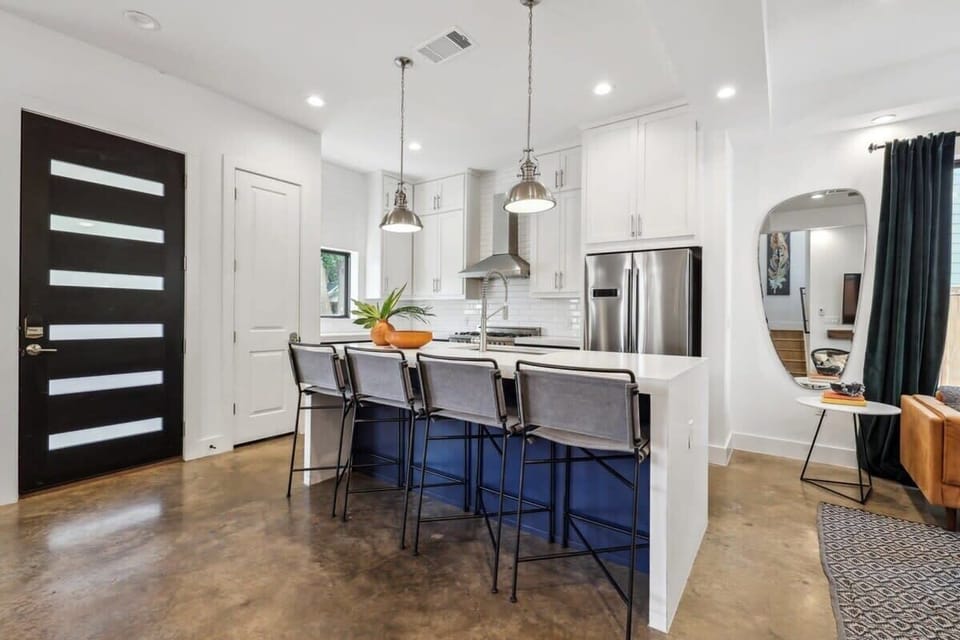 Open Concept Chef's  Kitchen | First Floor | Fully Equipped | Gas Range | Bar Seating
